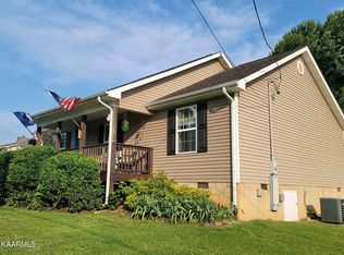 3728 Davis Ford Rd, Maryville, TN 37804