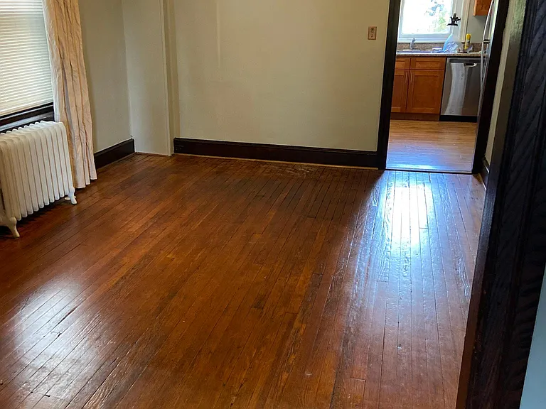 15 W Athens Ave — Photo 8
