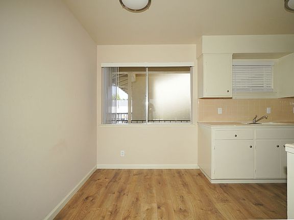 5th image of 1825 California St APT 19