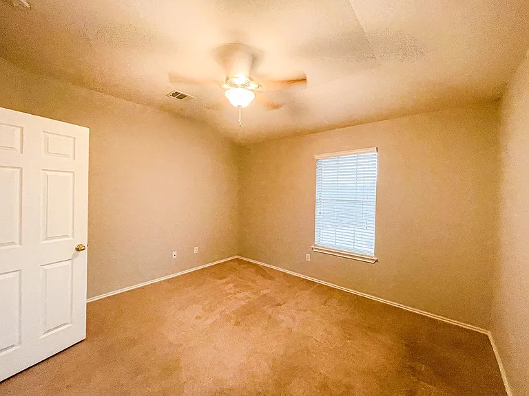 16100 Great Oaks Dr #3901 — Photo 8