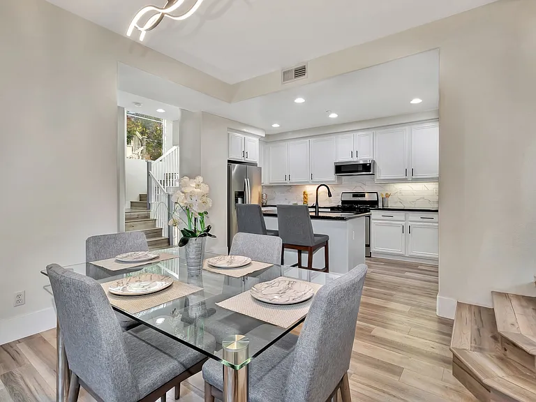 2822 Escala Cir — Photo 44