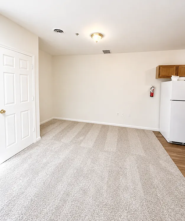2 bed, 911 sqft, $1,995 — Photo 4