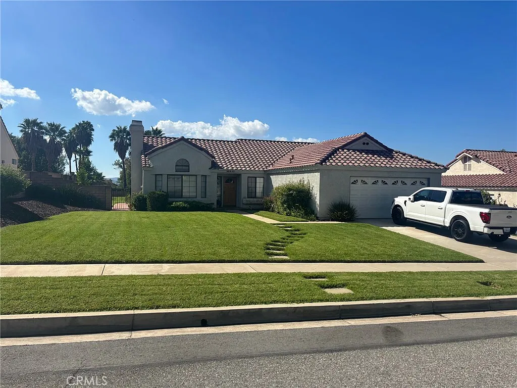 3 bed, 1618 sqft, $3,400 — Photo 1