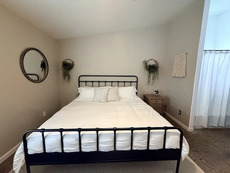 2134 E Desert Palms Dr — Photo 10