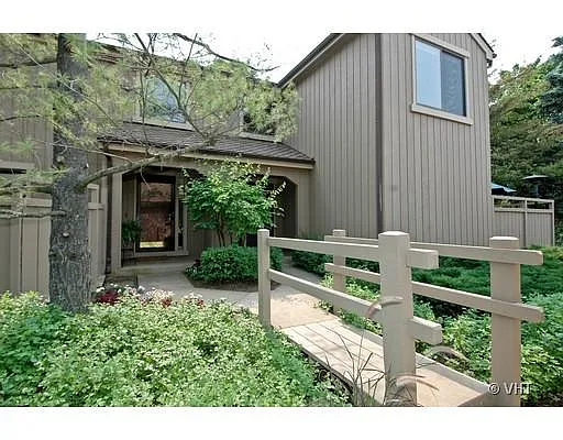 801 Oak Hill Rd photo 1