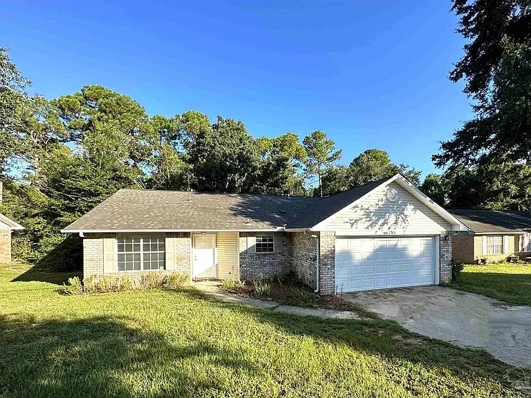 280 Bobwhite Dr — Photo 1