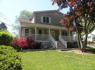 3 Shenorock Dr, Yorktown Heights, NY 10598