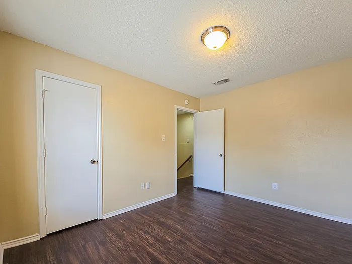 6513 Westridge Dr — Photo 7