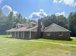 109 Lando Cain Rd, Hartselle, AL 35640