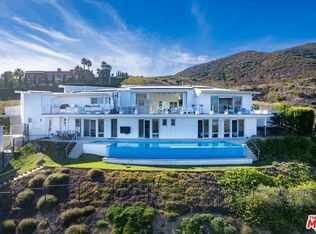 28405 Via Acero St, Malibu, CA 90265