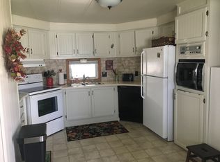 2898 Nightingale St, Rochester Hills, MI 48309