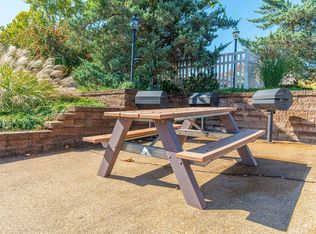 72D Van Mark Way #74, Saint Louis, MO 63144