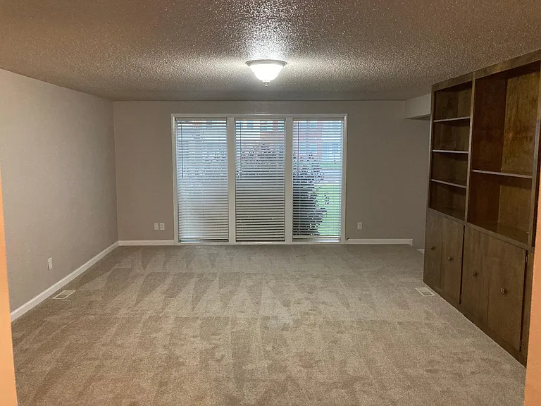 10188 Cherry Ln — Photo 9