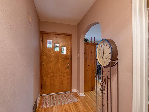 3rd image of 1807 Saint Marys Blvd