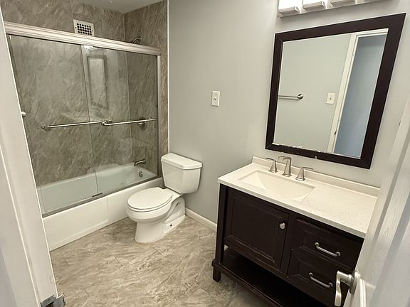 5th image of 3701 S George Mason Dr #115N-2204
