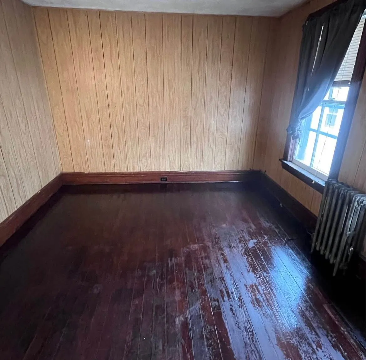 3 bed, 1.0 bath, 1250 sqft, $1,500 — Photo 4