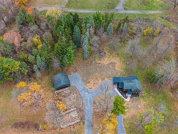 2nd image of 1226 North Rd