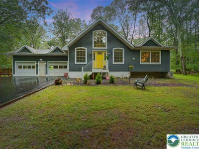 2280 Lake Dr, Henryville, PA, 18332