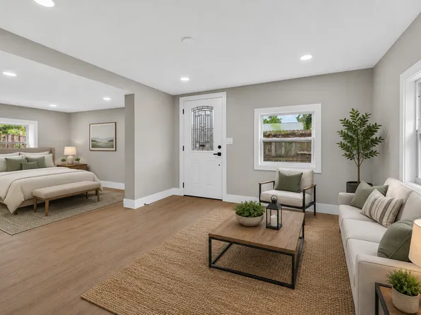 4710 2nd Ave N #1/2, Saint Petersburg, FL 33713