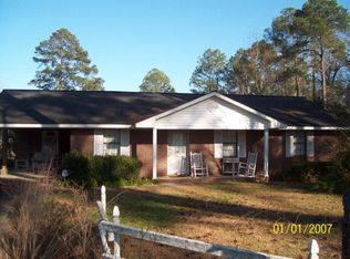 1414 Montgomery Ave, Douglas, GA 31535