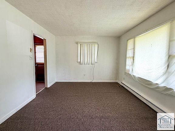 5th image of 166 Fellowship Dr
