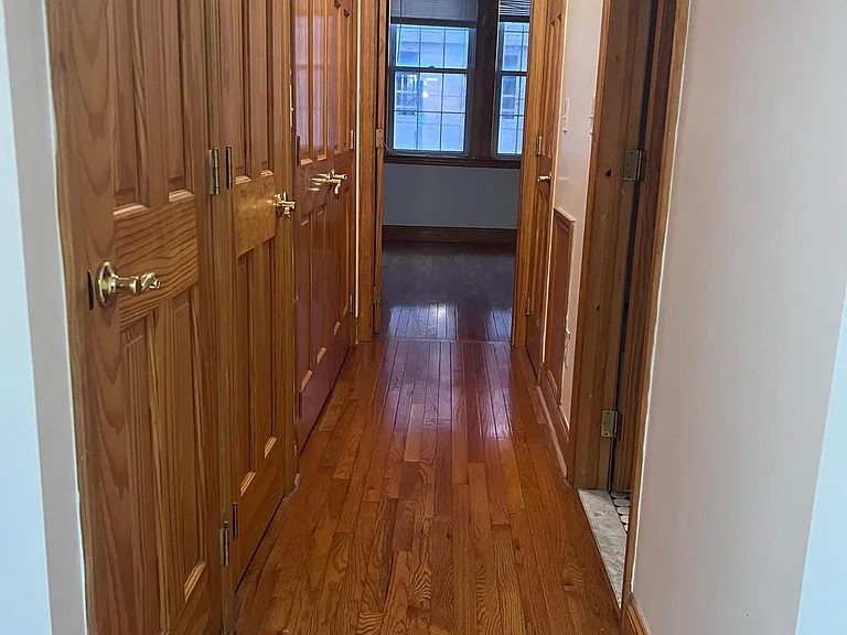 2635 W Girard Ave #2 — Photo 5