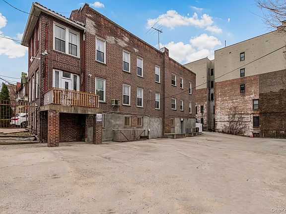 4th image of 210 W 179th Street