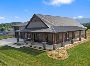 143 Kyle Ln, Jacksboro, TN 37757