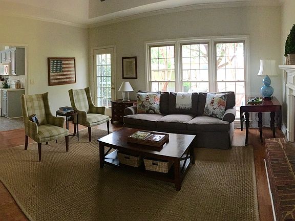 4th image of 8228 Greyfield Dr