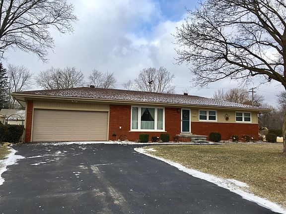 Extemley well maintained ext