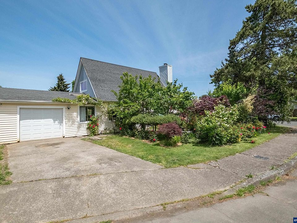 1st image of 2973 Sherry Ct NE