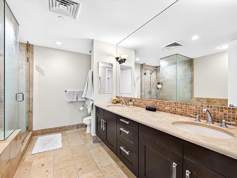 191 Clayton Ln #310 — Photo 16