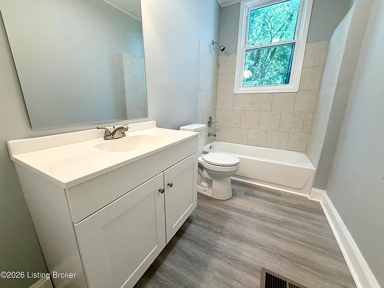 4140 W Broadway #1 — Photo 6