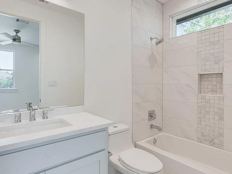 6135 Velasco Ave — Photo 122