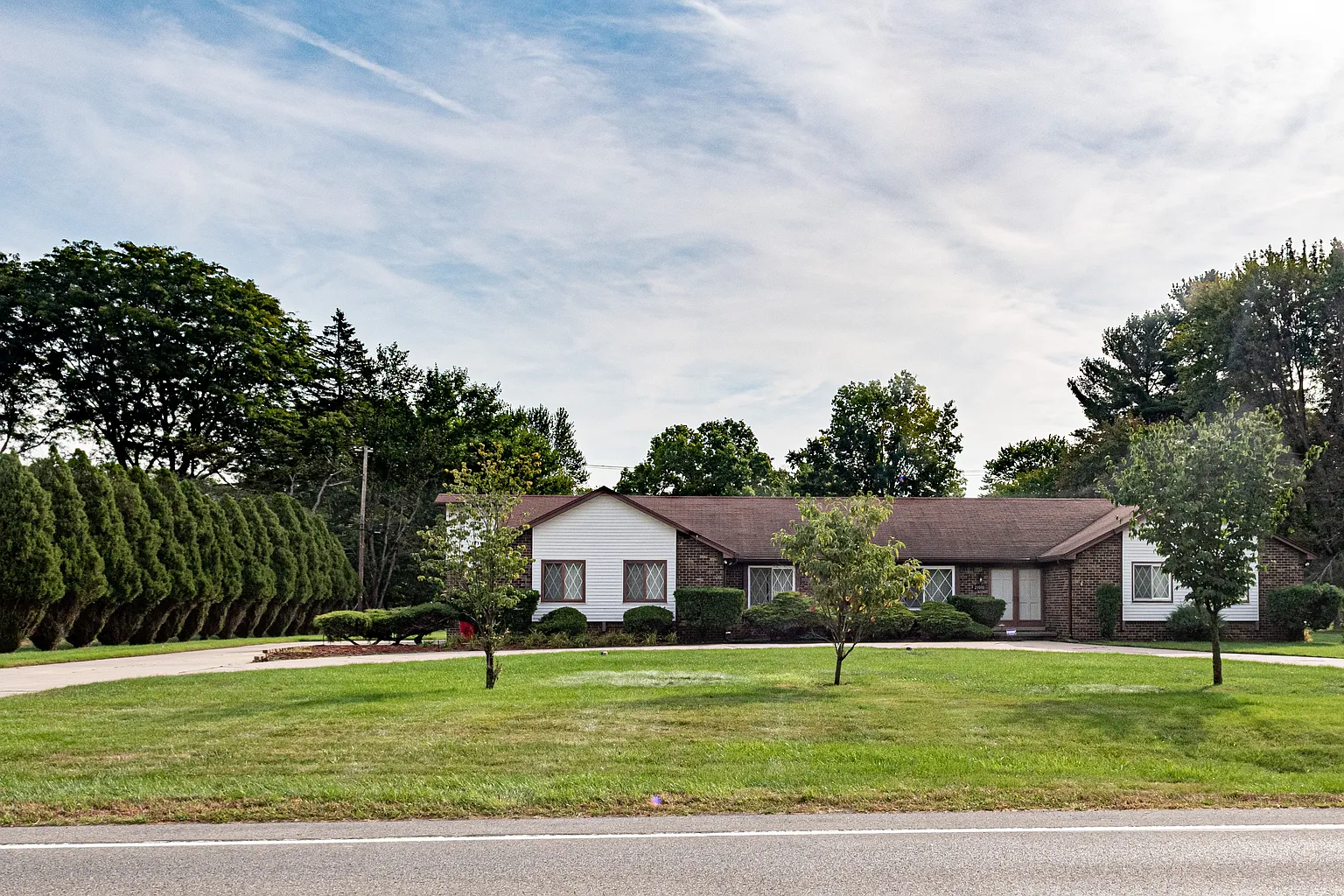 23000 Inkster Rd photo 1