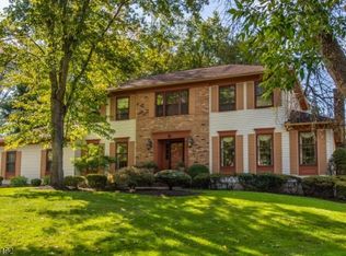 21 Puddingstone Way, Florham Park, NJ 07932