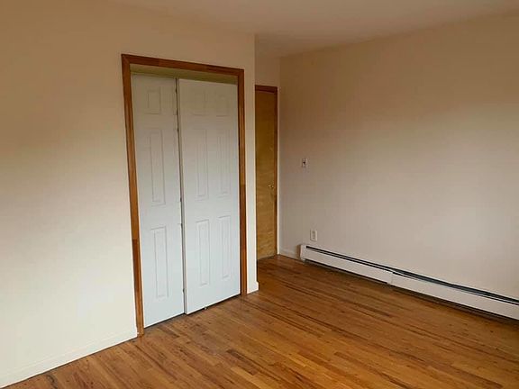 5th image of 8128 Bay 16 St #2
