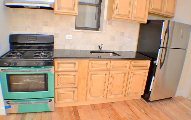 Rented by DSA Realty | media 18