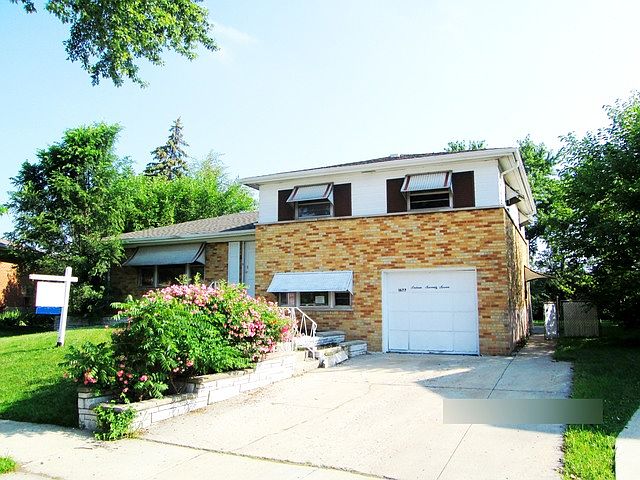 1st image of 1677 Clay Ct