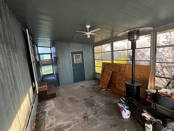 5th image of 1430 Paddock Ln