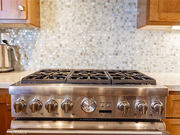 5th image of 412 Acacia Ave #1/2