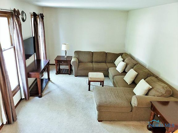4th image of 1801 Willowhill Ln