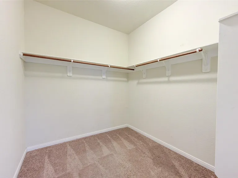 5318 Hickory Harvest Dr — Photo 37