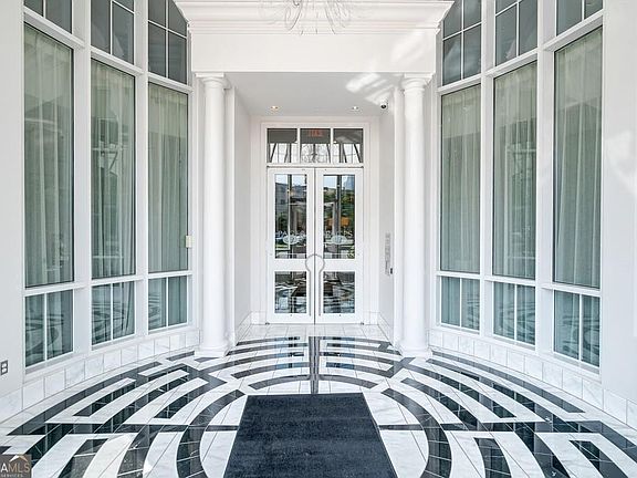 3rd image of 325 E Paces Ferry Rd NE APT 1206