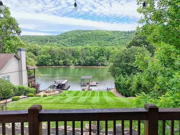 1220 Dogwood Trl, Hiawassee, GA 30546