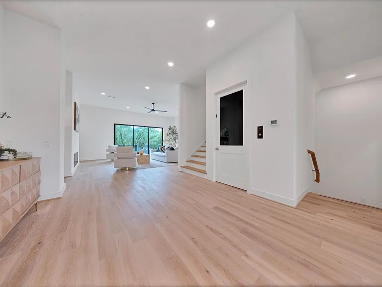1135 Lake Pointe Pkwy — Photo 11