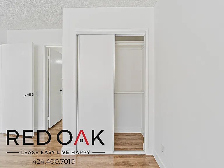 1214 W Gardena Blvd #6 — Photo 25