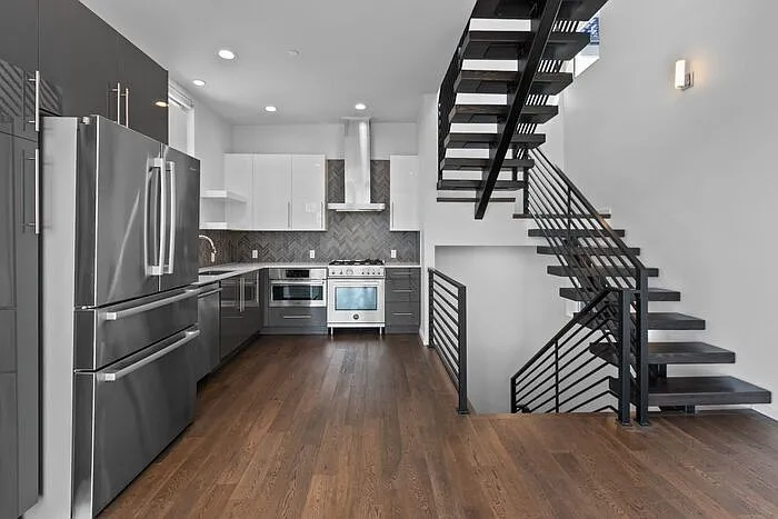 3908A S Hudson St — Photo 12