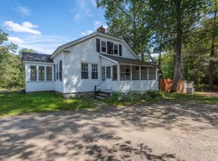 1040 Poland Spring Rd, Casco, ME 04015