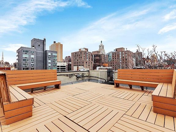 5th image of 121 E 10th St APT 6C